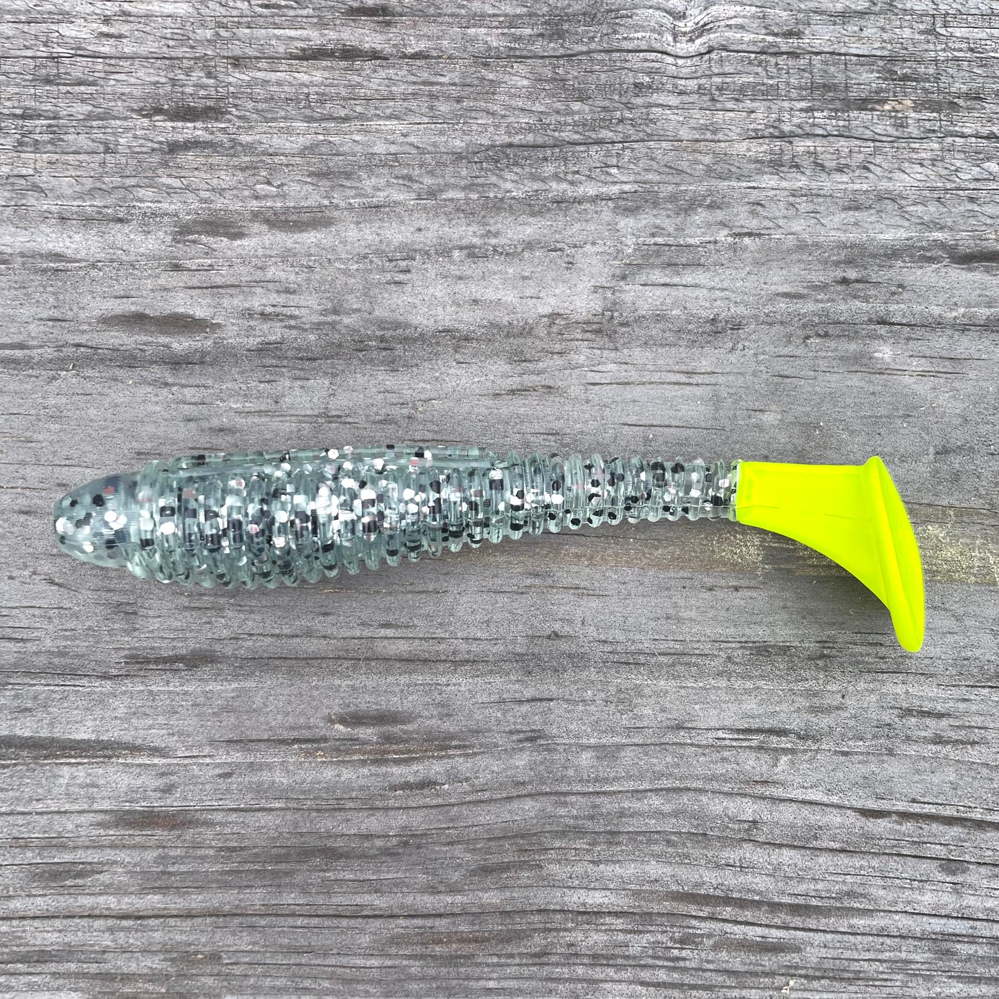 Flats Shad Salt-N-Pepa W/ Chartreuse Tail 3.8”